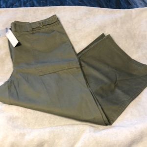 White House Black Market wise leg pants